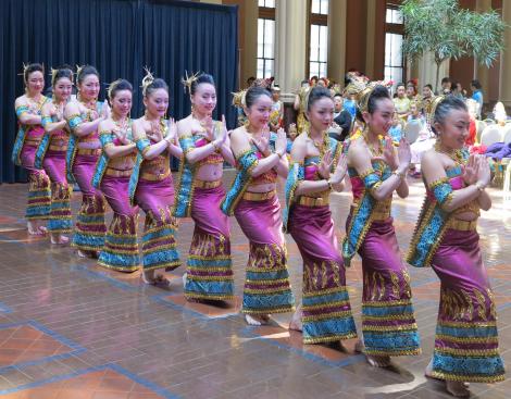 Pan asian dancers